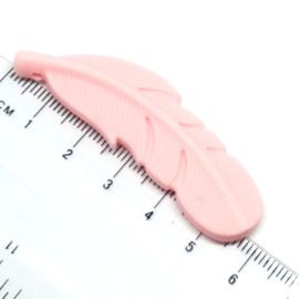 Siliconen kraal veer  55 mm. groot, per stuk, roze