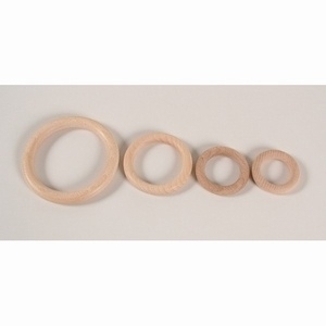 Houten ring, houten bijtring  * 1,5 cm.