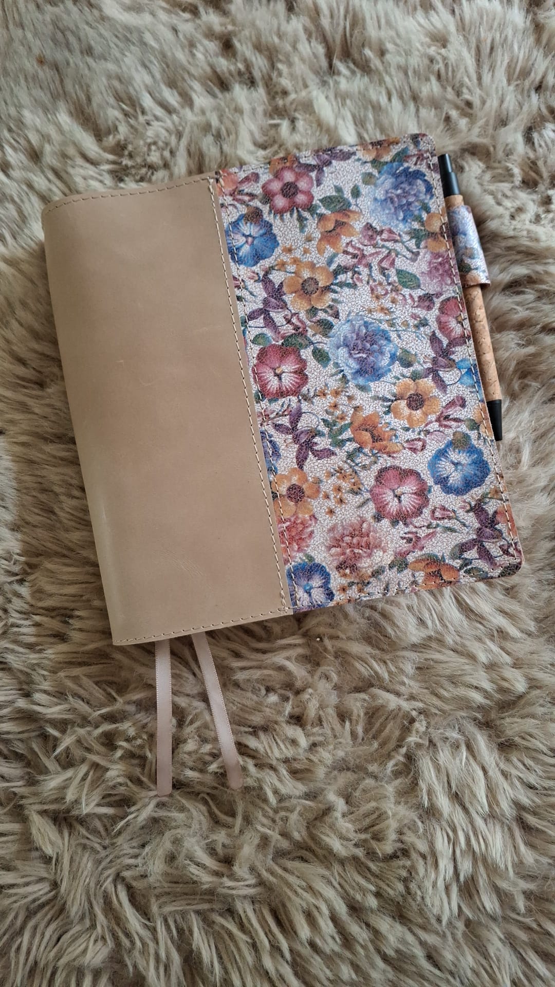 HSV Schrijfbijbel: Bijbelhoes leer Naturel icm bloemen