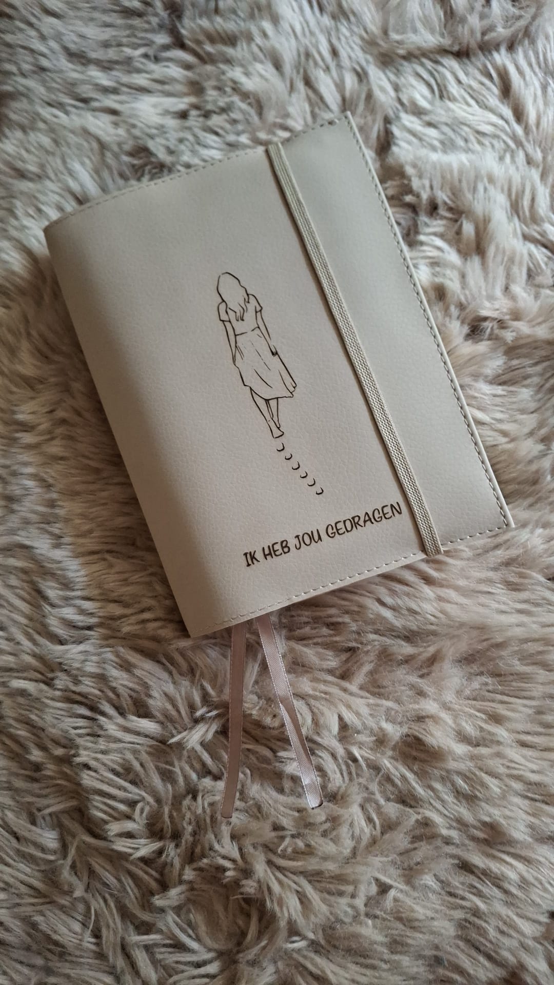 BMU 20,8:Bijbelhoes Vegan Leather Sand incl. gravure