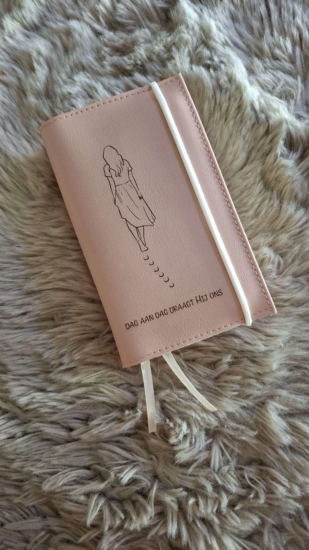Bijbelhoes Vegan Leather Zacht Peach (incl. gravure) voor de JB Schoolbijbel
