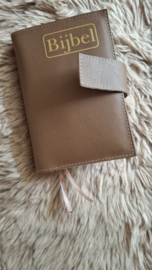 HSV basis: Bijbelhoes Vegan Leather Klei incl. opdruk