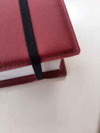 Bijbelhoes vegan leather Rood voor de Zij Lacht Bijbel