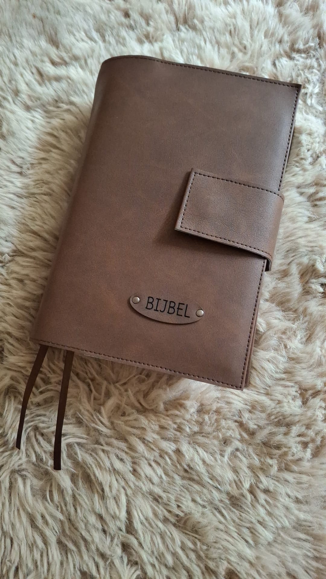 BMU 25: Bijbelhoes Vegan Leather Mocca