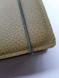 Bijbelhoes Vegan Leather Licht Olijfgroen