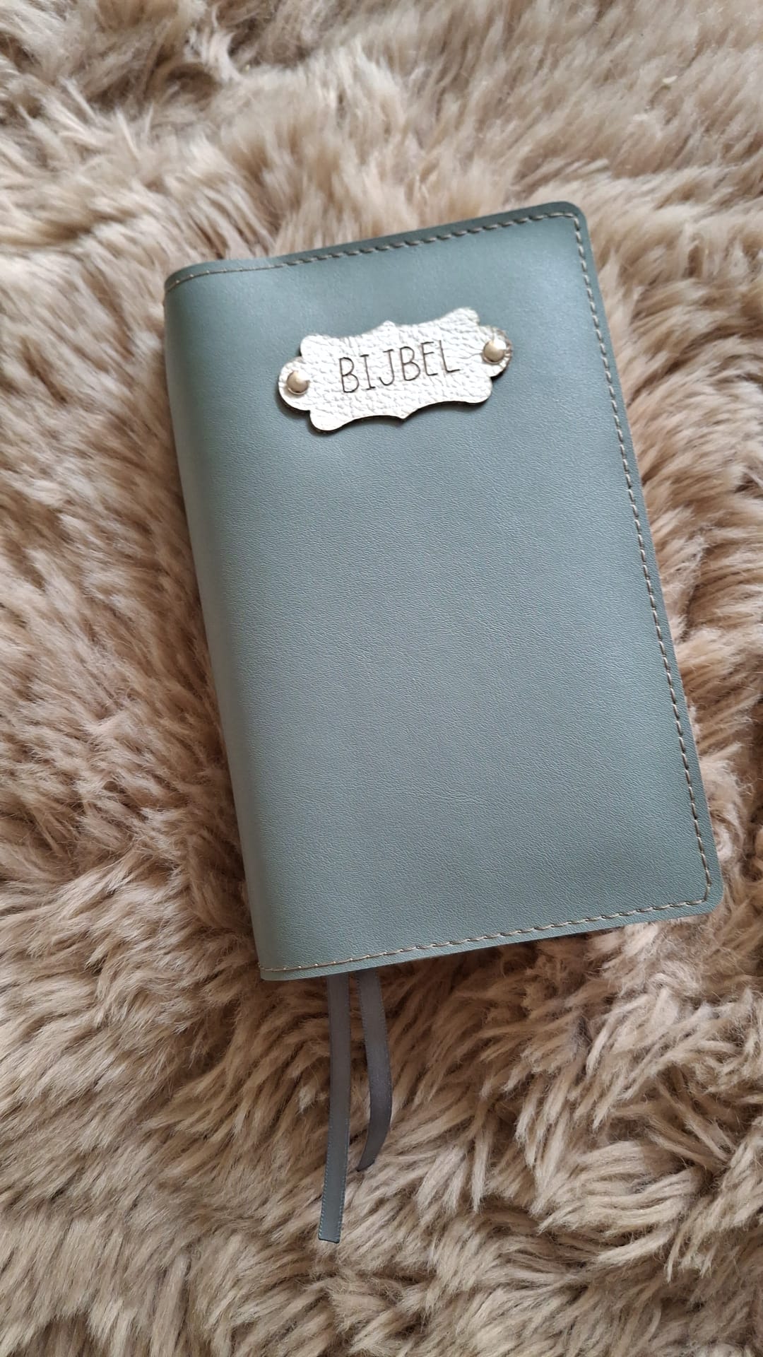 Bijbelhoes Vegan Leather oud groen voor de JB Schoolbijbel