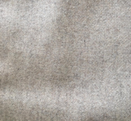 Bijbelhoes wolvilt (gerecycled wol) beige voor de vrouwenbijbel.(2022)