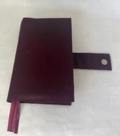 Bijbelhoes  leer Aubergine