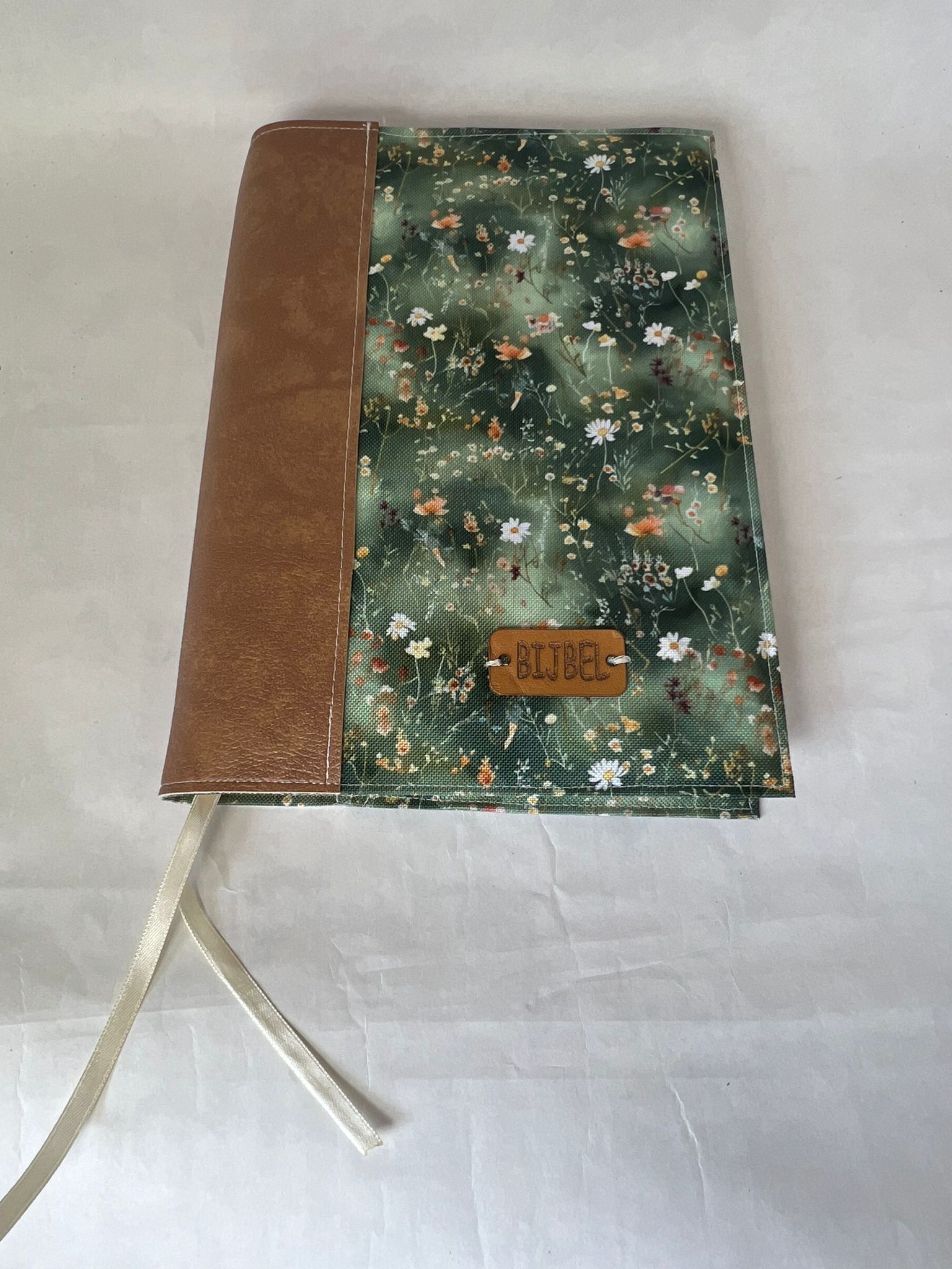 Bijbelhoes kunstleer Victoria