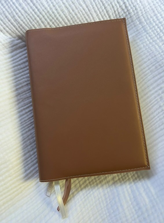Bijbelhoes Vegan Leather Cappuccino