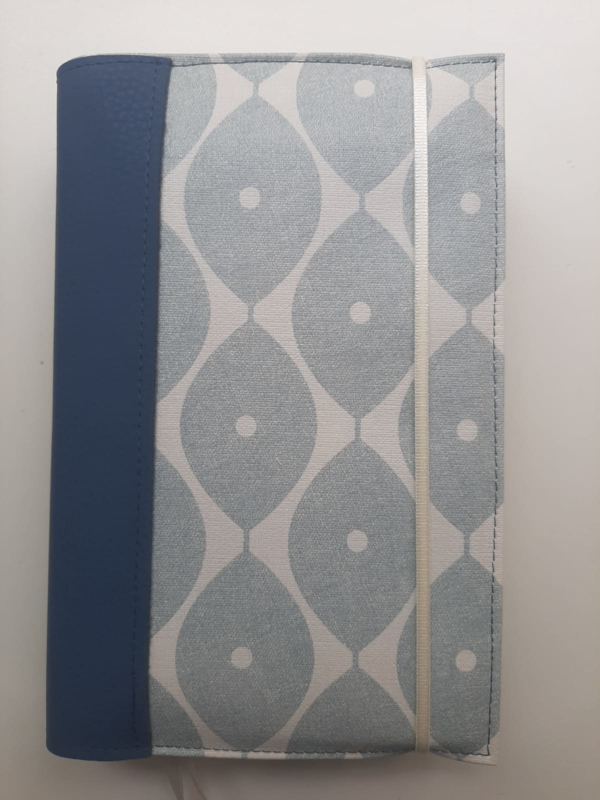 Bijbelhoes retro blauw met blauw grijs vegan leather rug