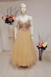 sweet 16 dress gold maat 40 en 42