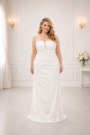 Plus size trouwjurk ivoor strak model maat 44-46-48