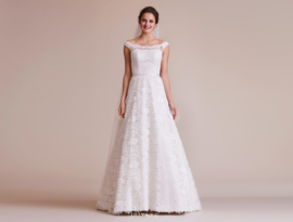 Trouwjurk Lilly Bridal maat 32, 34, 36