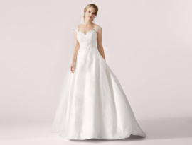 Trouwjurk Lilly Bridal , maat  32, 34