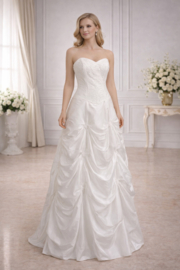 trouwjurk ivoor taffeta met geplooide rok maat 34-38