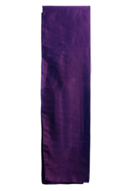 lila blauwe stola van taffeta