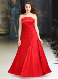 Galajurk rood maat 34, 36, 38, 40