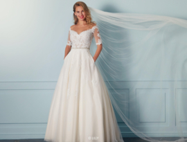 Trouwjurk Lilly Bridal, maat 32, 34, 36
