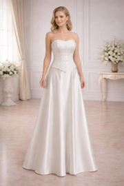 trouwjurk ivoor satijn met kanten corset maat 34-38
