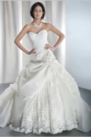 Sissi trouwjurk maat 34 36 38