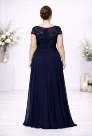 grote maat avondjurk marineblauw maat 50 t/m 58