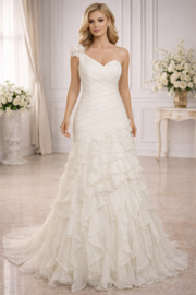 trouwjurk ivoor organza one shoulder maat 34-38