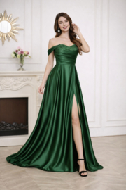 Groene Off Shoulder Galajurk Satijn met Split – Maat 40 42