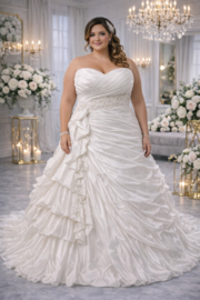 Grote maten baljurk trouwjurk 50 52 54 wit