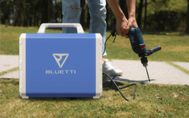 BLUETTI - EB180 Portable Power Station | 1000W 1800Wh