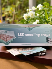 Zaai bak met tray en LED verlichting - propagator