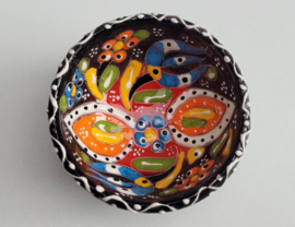 keramieken schaaltjes reliëf 8cm bruin