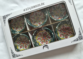 6 keramieken schaaltjes in doos 8cmGster