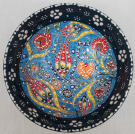 keramieken schaal 16 cm  donkergroen/blauw (bloemenrand)