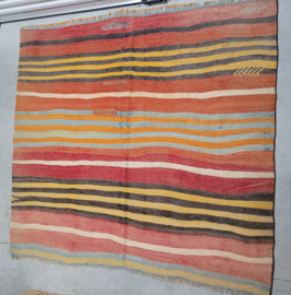 Kelim K471 (155x170cm)