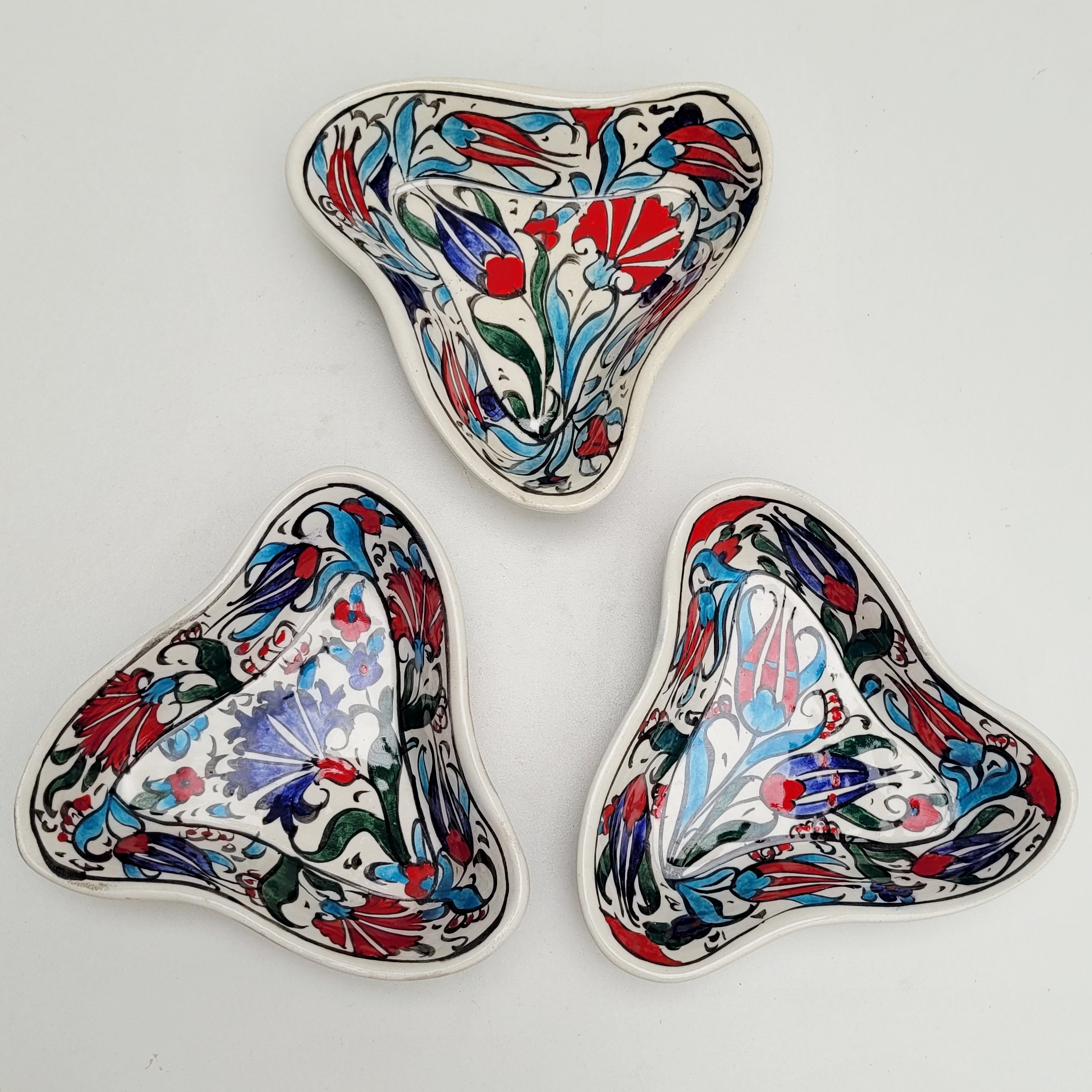 Iznik schaaltjes