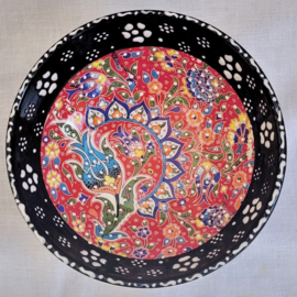 keramieken schaal 16 cm  zwart/rood (bloemenrand)