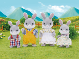 Sylvanian Families Cottontail rabbit family