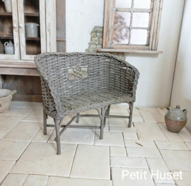 Oud "Rieten" Bankje