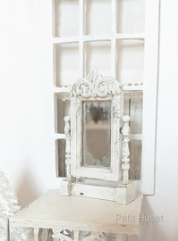 Kantelbare Witte Spiegel