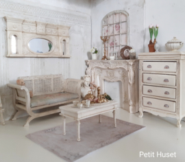 Brocante, Oude Sofa