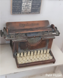 Renington Typemachine