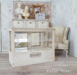 Brocante Vitrine Toonbank