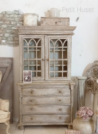 Prachtige Zeer Brocante Engelse Boekenkast