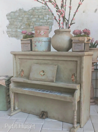 Oude Brocante Romantische Piano met Kruk