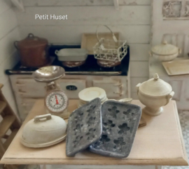 BOULANGERIE  Oud Bakblik voor Gingerbread Mannetjes