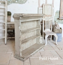 Zeer Brocante Wandkast