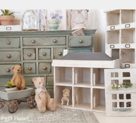 Brocante Speelhuisje