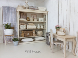 Grote Brocante Kast