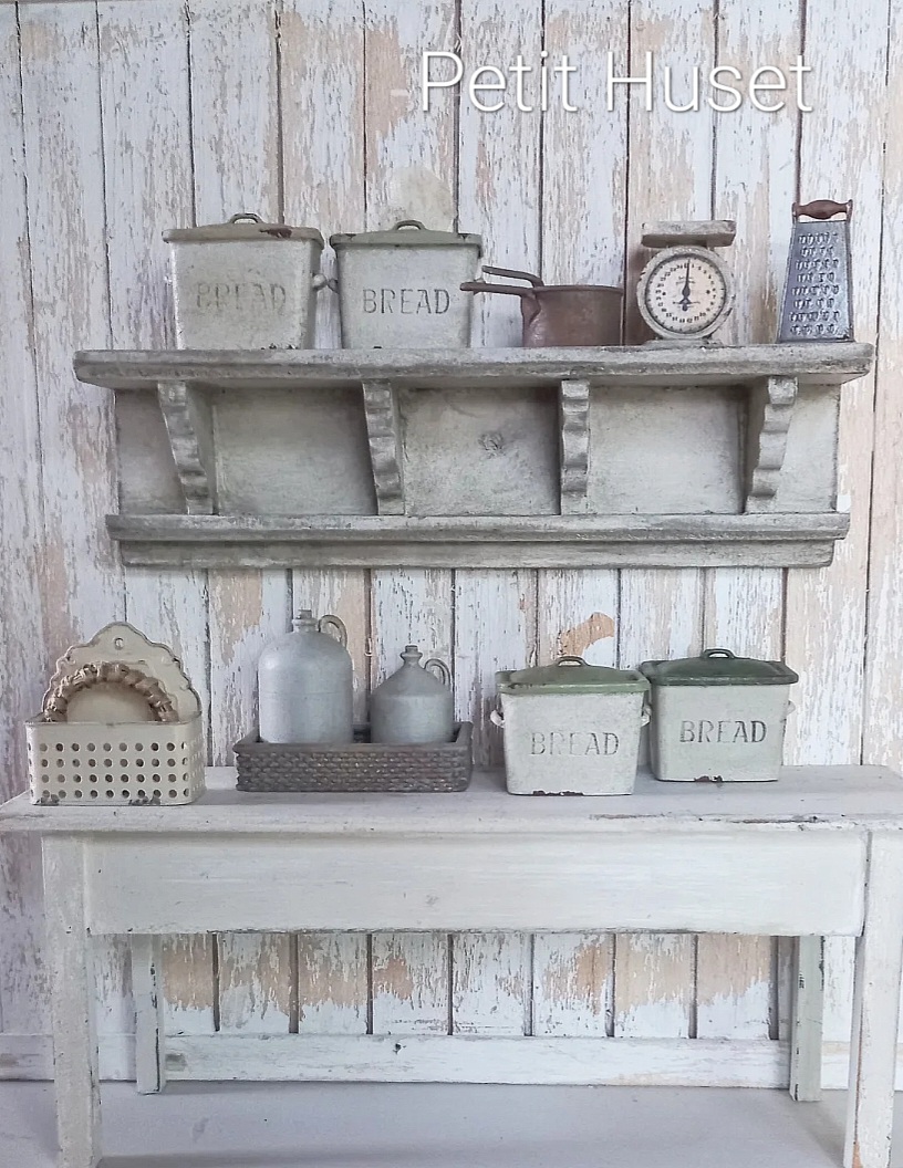 Brocante Breadbox D